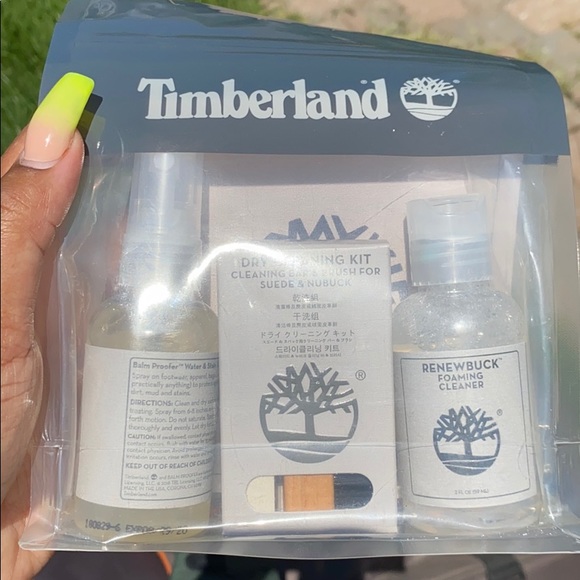 timberland renewbuck foaming cleaner